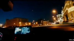 BMW M2 золотой Stromae (alors on danse)