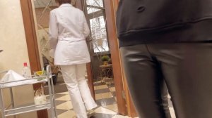 "ТЫ ВЫМОГАЕШЬ ДЕНЬГИ! ВЫЗЫВАЕМ ПОЛИЦИЮ!" -МАКИЯЖ ОТ КОСМЕТОЛОГА / Треш-обзор салона красоты в Москв