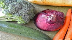 Овощной салат с макаронами