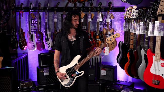 Fender American Elite Precision Bass - The Best Bass Of All Time? смотреть онлайн