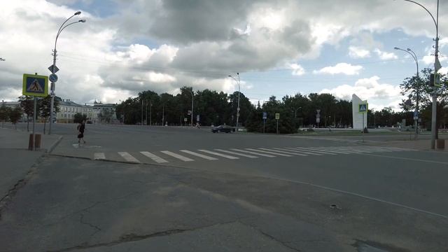 Вологодские кирпичные красавцы // Пешком по Вологде
