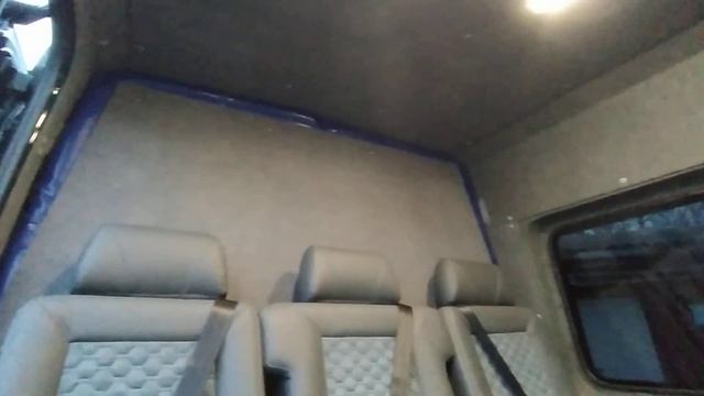 Грузопассажирский Фольксваген Крафтер