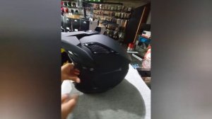 How to remove and install visor |  MT Streetfighter SV