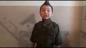 Дню великой Победы посвящается! Какманов Алан читает моё стихотворение "Спасибо деду за победу"