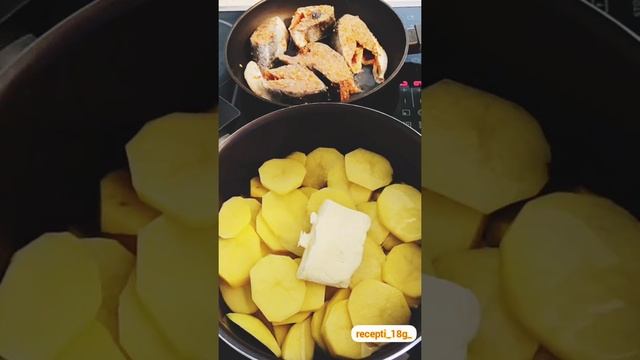 Жареная горбуша и картофельное пюре ?