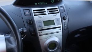 Тойота Ярис. 2008 года. Интерьер. ОБЗОР Toyota Yaris P2