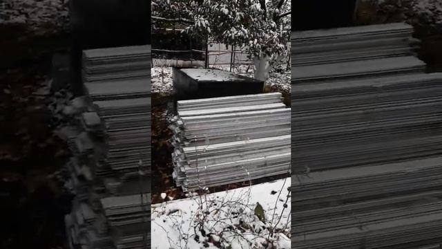 ЗАБОР ИЗ ПЛАСТИКОВЫХ ПАНЕЛЕЙ / В ПЕРСПЕКТИВЕ / Дача ИТшника