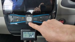 Nissan Leaf нештатная мультииедия, а как быть с климатом?.mp4