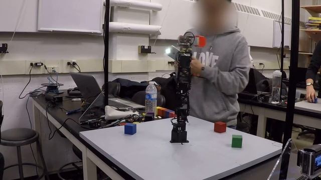 Robot manipulator - Pick n’ place (task 1) смотреть онлайн