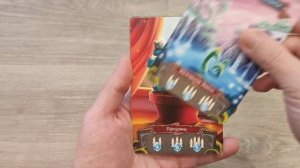 Демонстрация игровых компонентов настольной игры Эволюция волшебных тварей