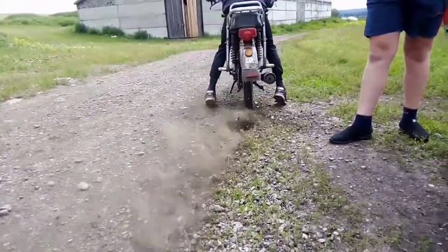 Бернаут на мотоцикле смотреть онлайн