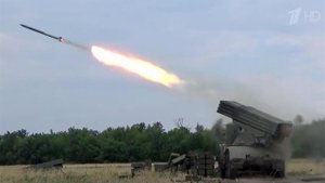 Российские реактивные установки залпового огня "Град" способны подавлять любые цели