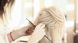 коктейльная прическа-ассиметричный хвост