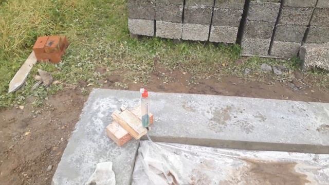 Как найти высокий угол фундамента? + фундамент своими руками + кладка первого рядя блоков смотреть онлайн