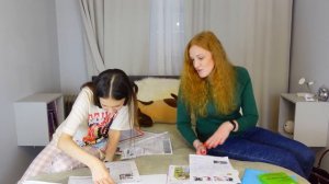 НЕ УБИРАЛАСЬ 4 Года? РАСХЛАМЛЯЕМ Тетрадки с УЧИТЕЛЕМ?