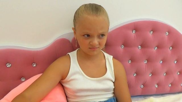 Мама Любит Меня Меньше Всех | Мои Сестры смотреть онлайн