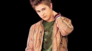 LUCAS GRABEEL