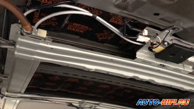 Полная шумоизоляция и установка аудиосистемы в Nissan X-Trail (T30). смотреть онлайн