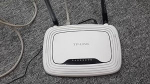 Orange LED pattern for bricked TP-Link TL-WR841N V11 WiFi router