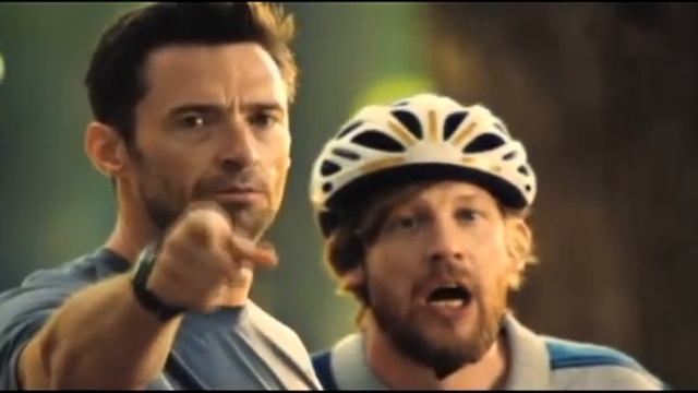 Это случайно не тот парень про вампиров...Стефан смотреть онлайн