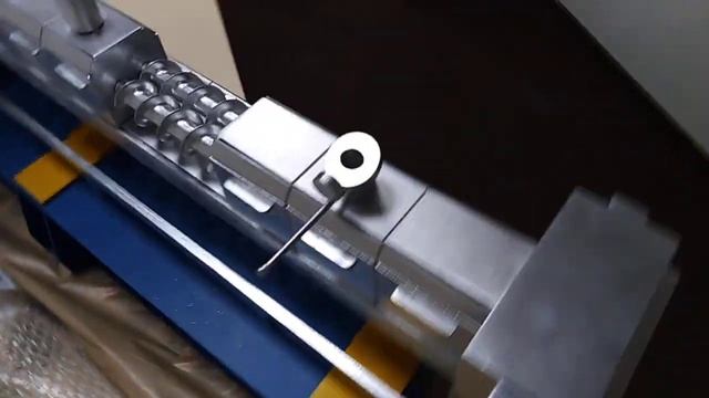 Проект выставочной 3D Модели двухшнекового экструдера серии STR. смотреть онлайн