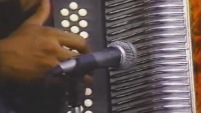 AUNQUE MAL PAGUEN ELLAS - FARID ORTIZ смотреть онлайн