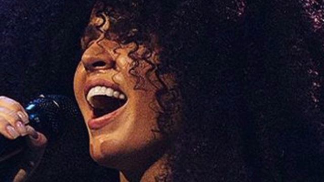 zivert - cry (men) смотреть онлайн