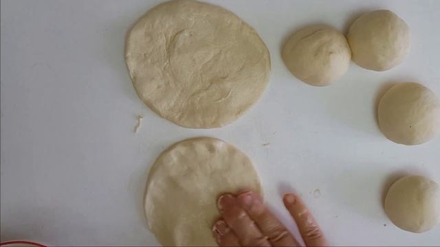 Буреки с шпинатом и сыром. Три способа приготовления. Я в? восторге от.... смотреть онлайн