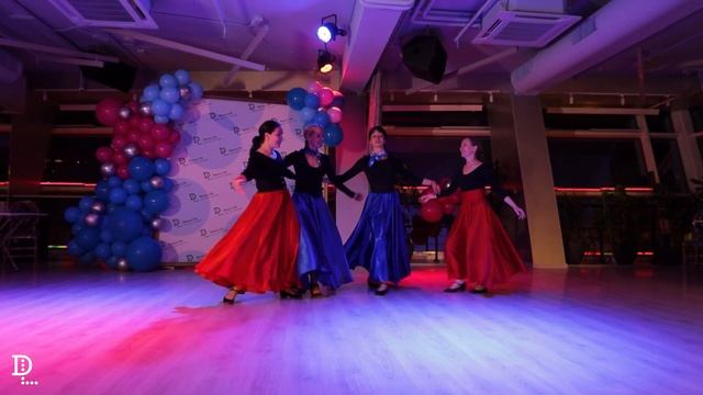 Аргентинский фольклор от учениц и преподавателя школы танцев Dance Life смотреть онлайн