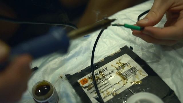 ЗВЕРЬ ЭЛЕКТРОСАМОКАТ своими руками (часть 2) смотреть онлайн