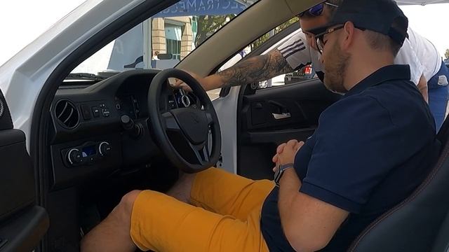 Test Drive: Solo by ElectraMeccanica смотреть онлайн