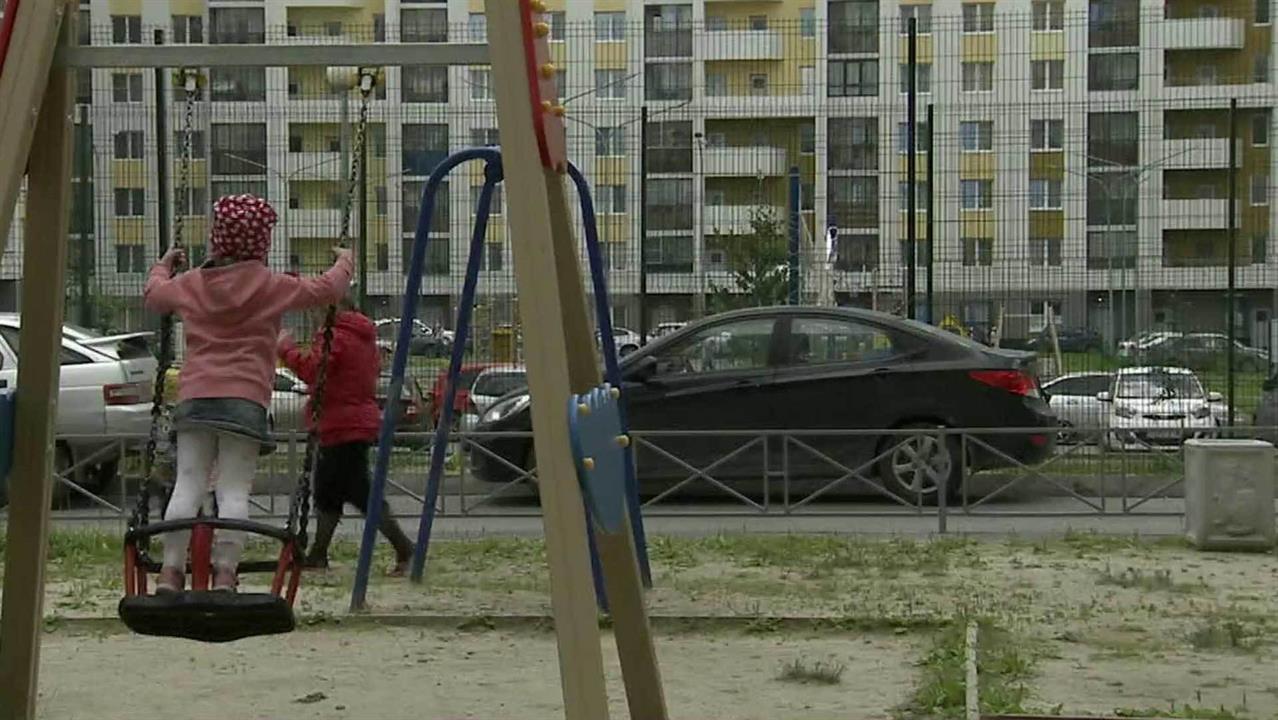 В Екатеринбурге разбираются в запутанной истории: ребенка родила 13-летняя школьница
