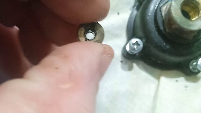 Колонка нева 4511 устраняем течь. Ремонт.