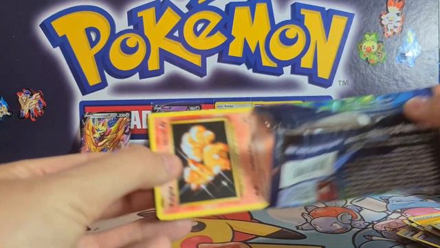 GORGEOUS Zacian & Zamzenta Figures!! - True Steel Premium Collection Box Pokemon Cards Opening смотреть онлайн