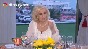 Beatriz Salomón se quebró en la mesa de Mirtha Legrand