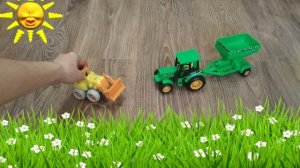 Синий Трактор Гоша едет к Коровке на ферму за молоком для гномиков..mp4