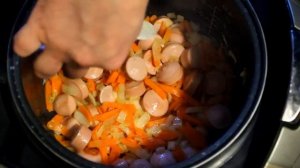 Рис с сосисками в стиле «Я свободен»