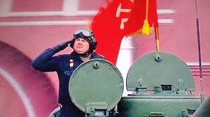 Танк Т-34 на Красной площади на параде в день Победы в Великой Отечественной Войне
