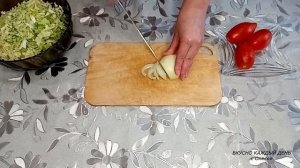 САЛАТ С ОМЛЕТОМ, МЯСОМ И ПЕКИНСКОЙ КАПУСТОЙ! Сытный, сочный и очень вкусный/Salad with scrambled eg