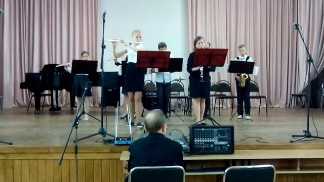 Ансамбль - Сюрприз  Д. Шостакович Вальс №3