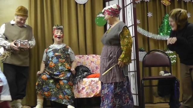 24.12.2014 Сказка Морозко Новый год у глухих ветеранов Казани 01874