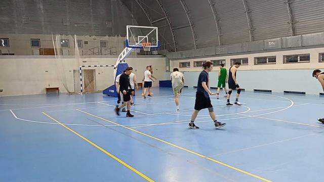 Два Андрія краще ніж три бігмена | Small ball перемагає! смотреть онлайн