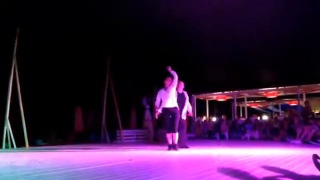 Шоу-номер "Случайная встреча". Светлана Кучерук и Феликс Каневский
