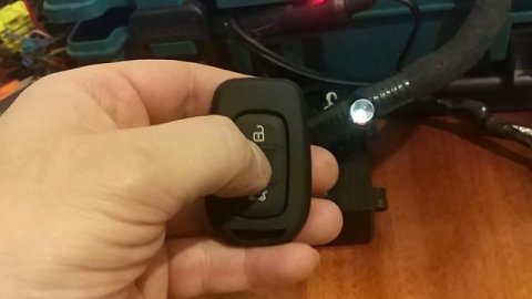 Прописка выкидного ключа Renault Logan2, Sandero2, Duster2.