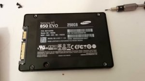 Acer Aspire 7750G Installing SSD in Second Bay