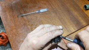 Воткнул кусок пленки и все заработало.Как заглушить ускорительный насос на карбюраторе.