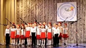 Песенка о волшебном цветке - хор "Белоснежка"