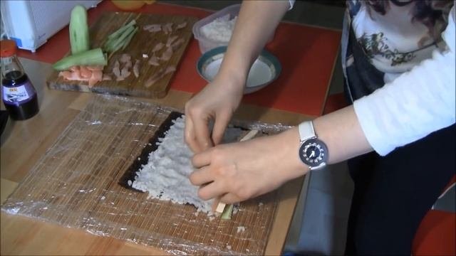 ГОТУЄМ СУШІ ВДОМА
