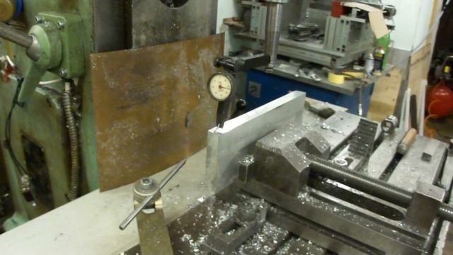 Выставляем голову фрезерного станка в ноль смотреть онлайн