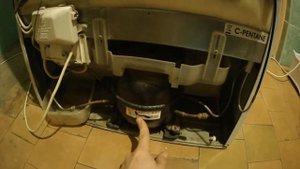 Ремонт холодильника Индезит ноу фрост, Система оттайки.